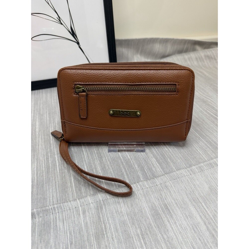 Cognac b.o.c By Born Concepts Wristlet Wallet Zips Credit Card Slots Bills Coins